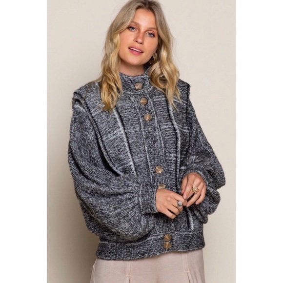 🔥SALE POL 80s Inspired Grey Plaid Soft Knit Sweater Coat - Picture 4 of 7